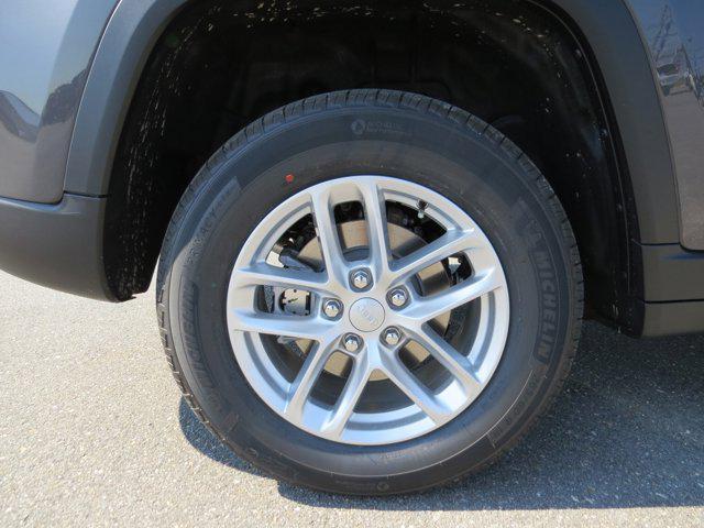 new 2024 Jeep Grand Cherokee car, priced at $38,309