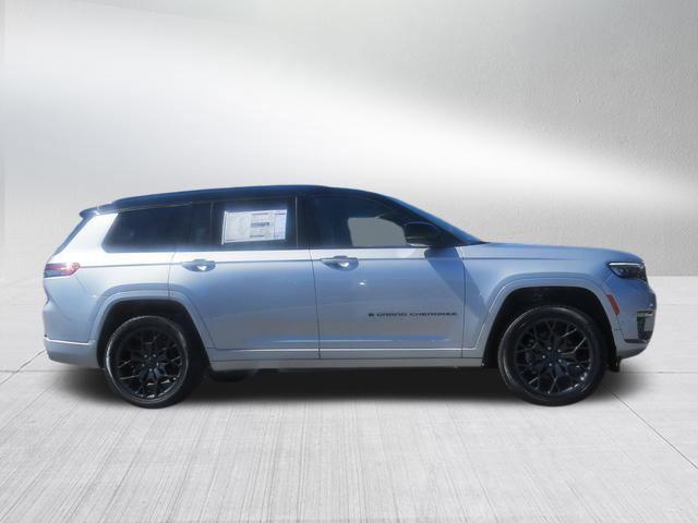 new 2024 Jeep Grand Cherokee L car, priced at $70,543