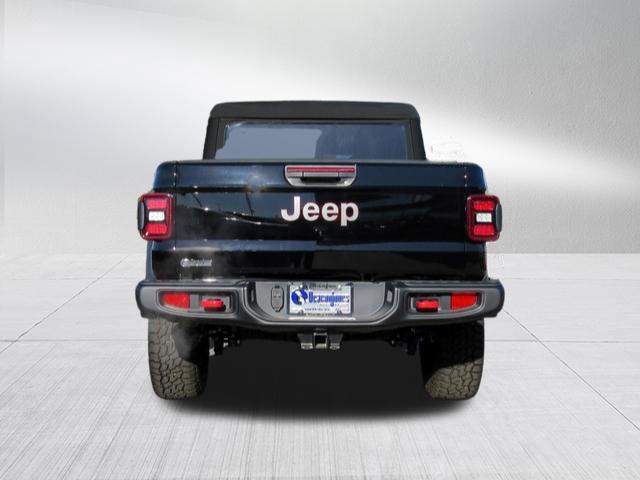 new 2024 Jeep Gladiator car, priced at $48,933