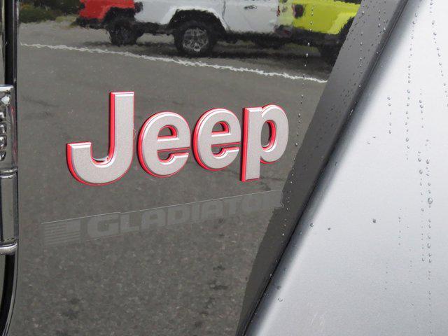 new 2024 Jeep Gladiator car, priced at $54,403