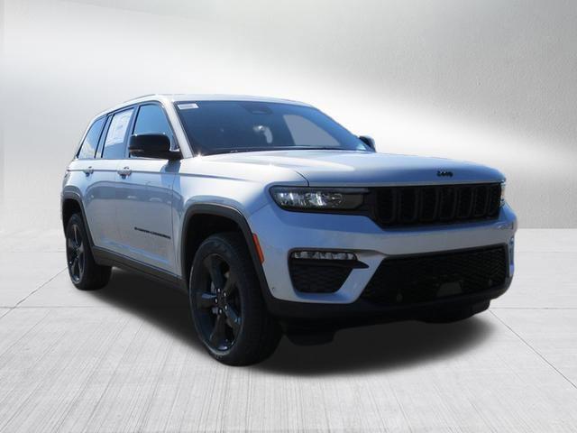 new 2024 Jeep Grand Cherokee car, priced at $52,357