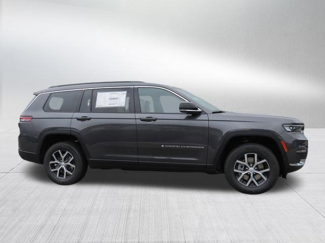 new 2024 Jeep Grand Cherokee L car, priced at $42,336