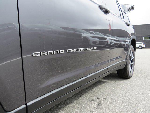 new 2024 Jeep Grand Cherokee L car, priced at $42,336