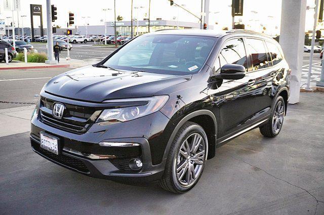 used 2022 Honda Pilot car, priced at $32,995