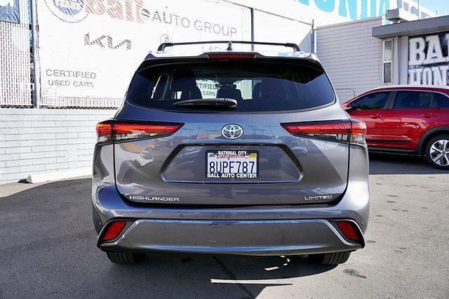 used 2021 Toyota Highlander car, priced at $33,995