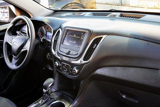 used 2023 Chevrolet Equinox car, priced at $22,995