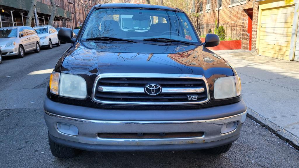 used 2001 Toyota Tundra car, priced at $3,995