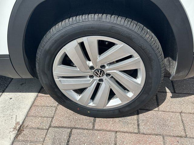 used 2023 Volkswagen Atlas Cross Sport car, priced at $29,998