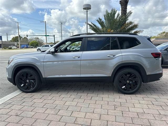 new 2025 Volkswagen Atlas car, priced at $46,336