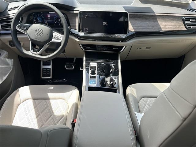 new 2025 Volkswagen Atlas car, priced at $55,901