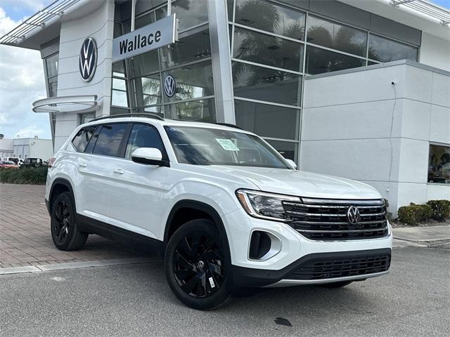 new 2025 Volkswagen Atlas car, priced at $47,031