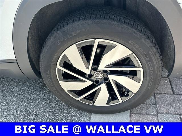 used 2024 Volkswagen Atlas car, priced at $36,450