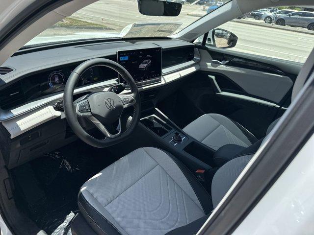 new 2025 Volkswagen Tiguan car, priced at $34,826