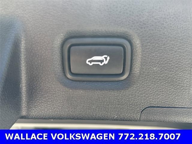 used 2020 Hyundai Santa Fe car, priced at $18,398