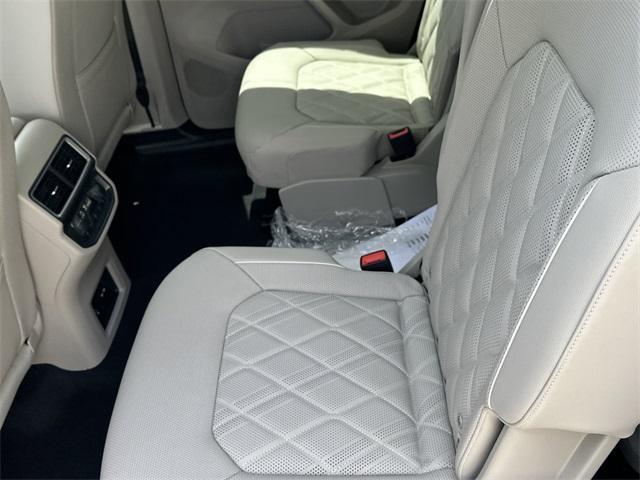 new 2025 Volkswagen Atlas car, priced at $56,596