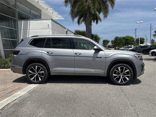 new 2025 Volkswagen Atlas car, priced at $56,596