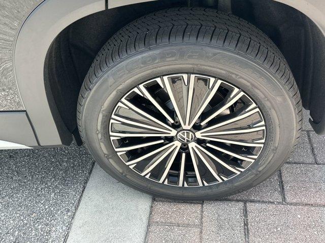 new 2025 Volkswagen Tiguan car, priced at $31,516