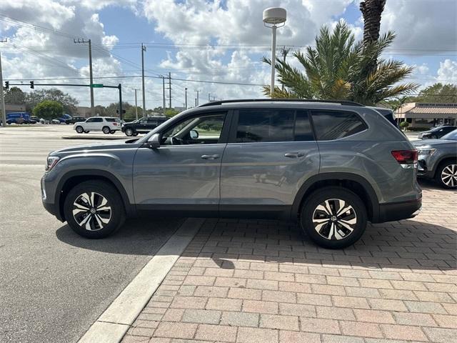 new 2025 Volkswagen Atlas car, priced at $39,625