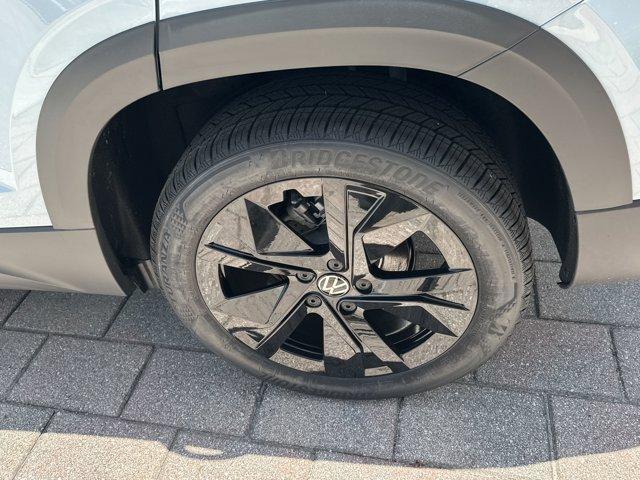 new 2025 Volkswagen Taos car, priced at $32,366