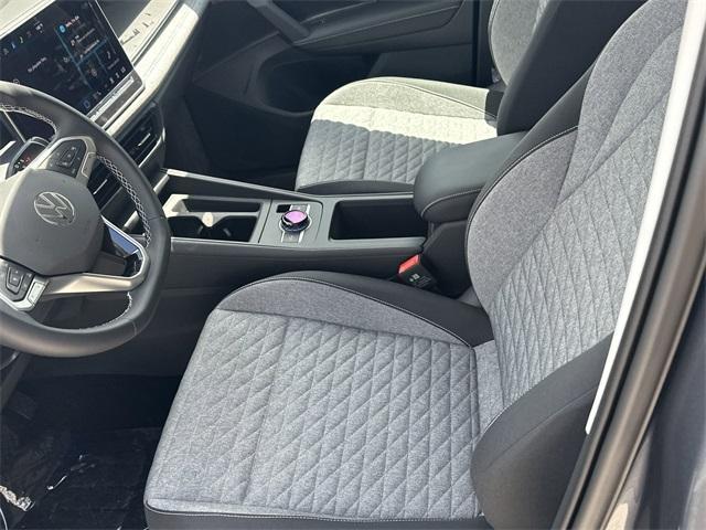 new 2025 Volkswagen Tiguan car, priced at $31,216