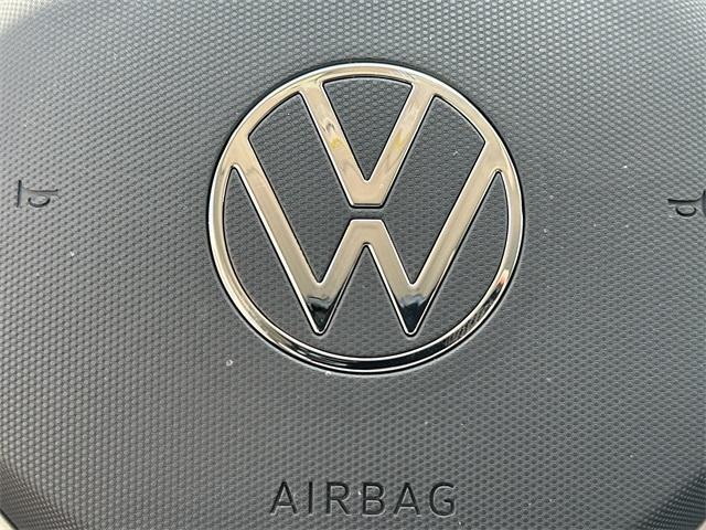 new 2025 Volkswagen Tiguan car, priced at $31,216