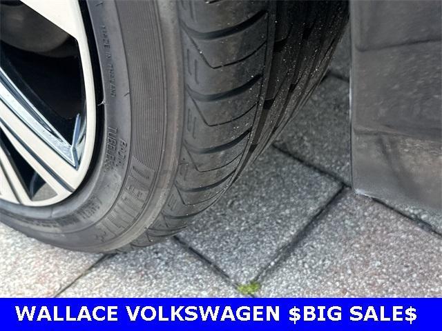 used 2022 Volkswagen Passat car, priced at $17,910