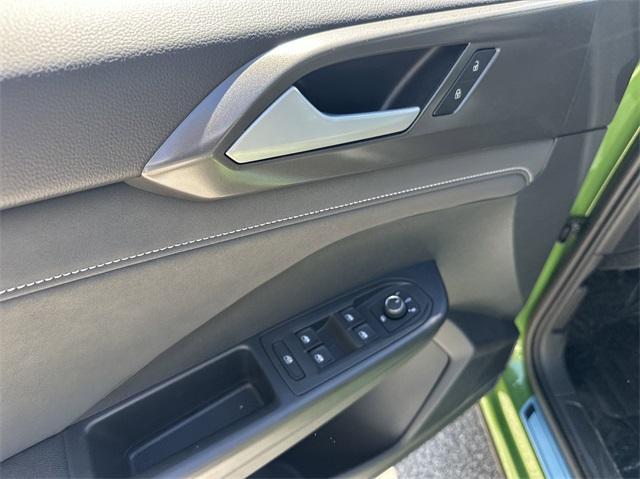 new 2025 Volkswagen Taos car, priced at $33,021