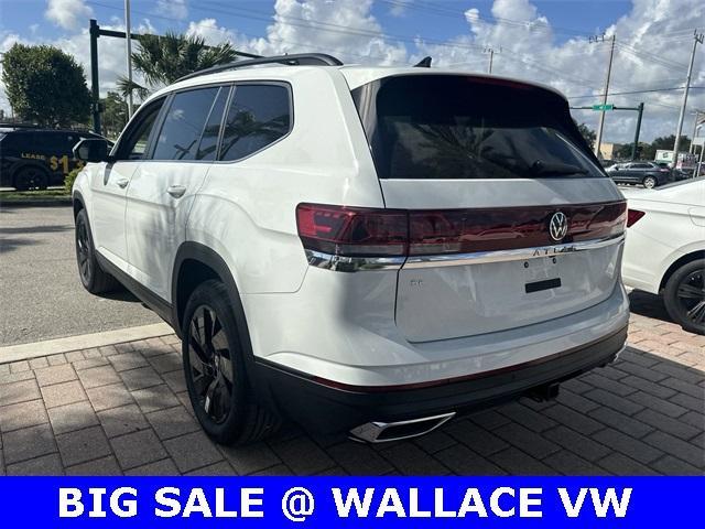 new 2024 Volkswagen Atlas car, priced at $46,071