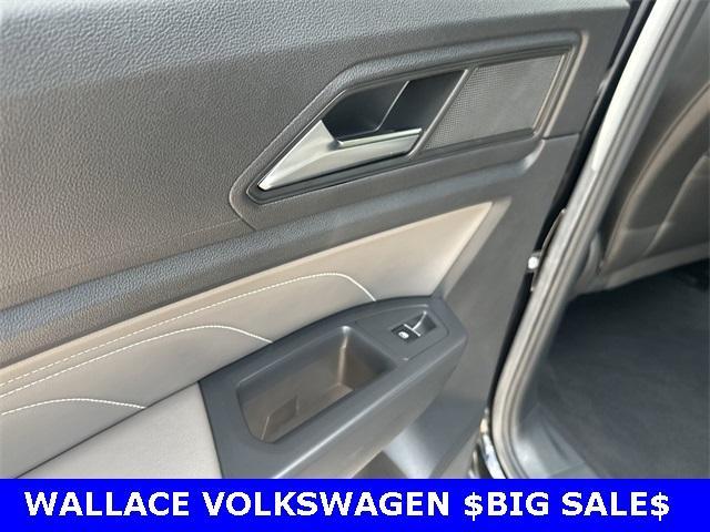 used 2023 Volkswagen Atlas car, priced at $29,998