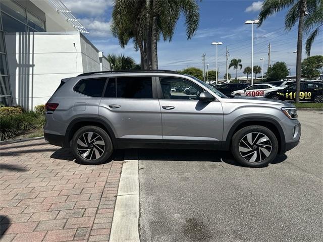 new 2024 Volkswagen Atlas car, priced at $44,276