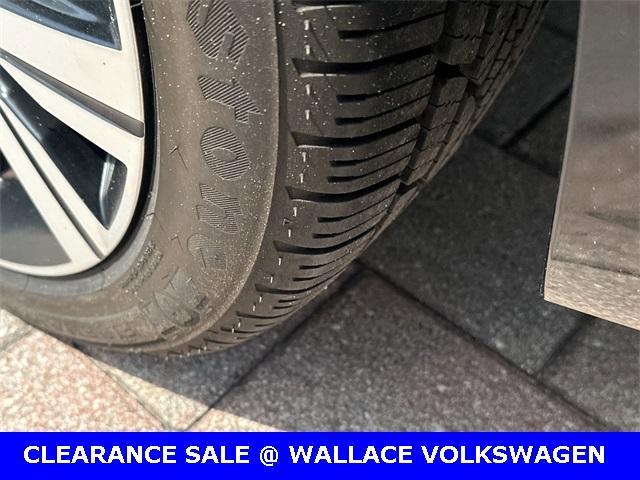 used 2022 Volkswagen Passat car, priced at $23,550