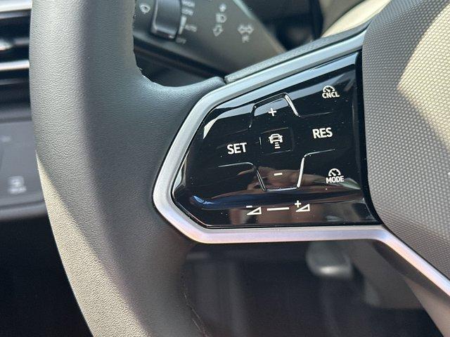 new 2025 Volkswagen ID.4 car, priced at $60,526