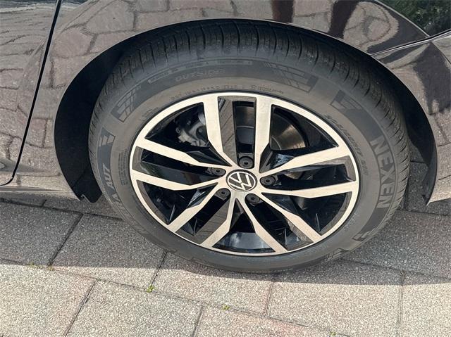 new 2025 Volkswagen Jetta car, priced at $27,458