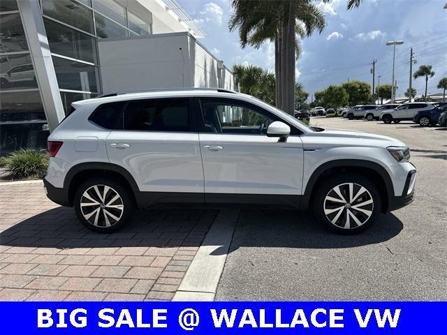 new 2024 Volkswagen Tiguan car, priced at $34,051