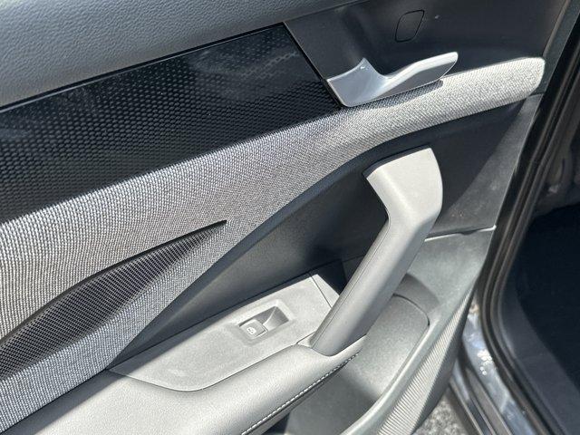 new 2025 Volkswagen Tiguan car, priced at $31,216