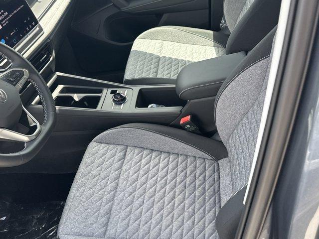 new 2025 Volkswagen Tiguan car, priced at $31,216