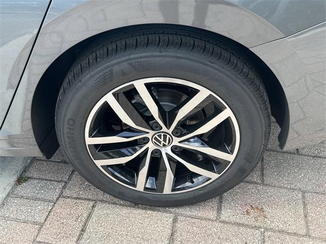 new 2025 Volkswagen Jetta car, priced at $28,208