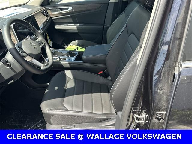 new 2024 Volkswagen Atlas car, priced at $51,396