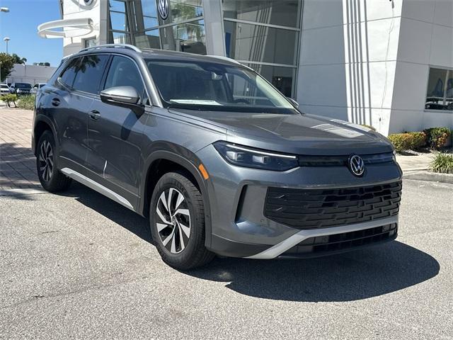 new 2025 Volkswagen Tiguan car, priced at $31,216