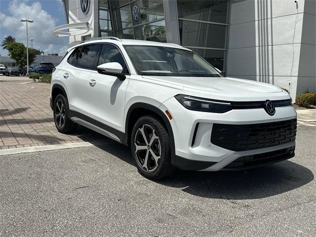 new 2025 Volkswagen Tiguan car, priced at $34,531