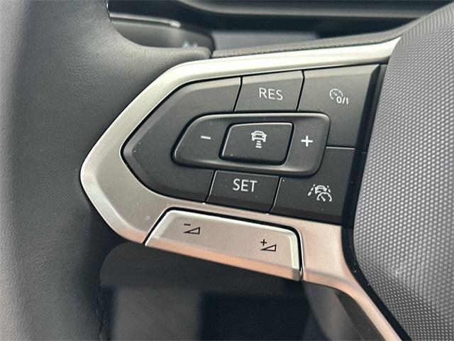 new 2025 Volkswagen Jetta car, priced at $28,208