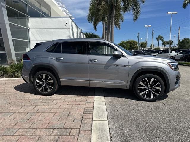 new 2024 Volkswagen Atlas Cross Sport car, priced at $54,116