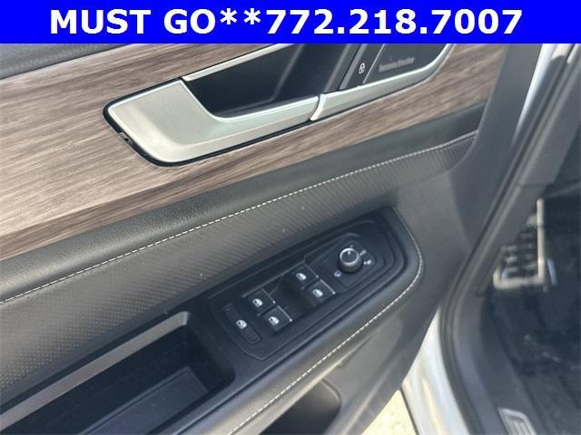 used 2024 Volkswagen Atlas car, priced at $40,995