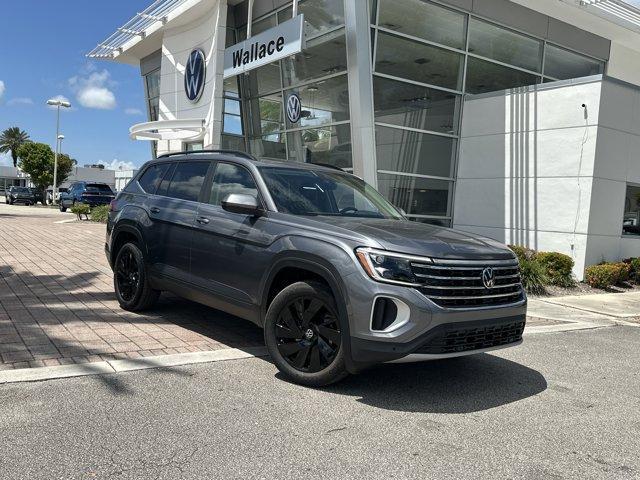 new 2025 Volkswagen Atlas car, priced at $46,566