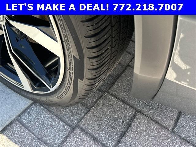 used 2022 Volkswagen Tiguan car, priced at $28,598