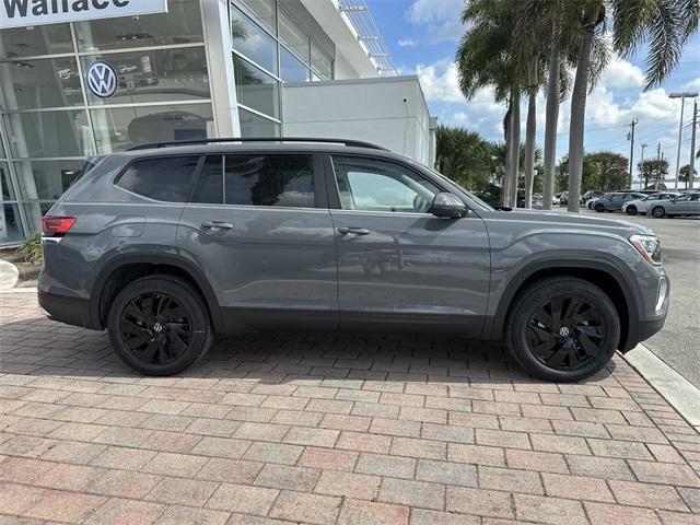 new 2025 Volkswagen Atlas car, priced at $47,031