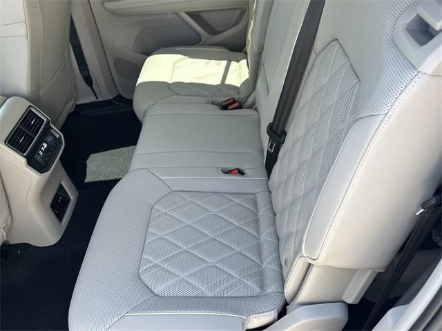 new 2025 Volkswagen Atlas car, priced at $56,356