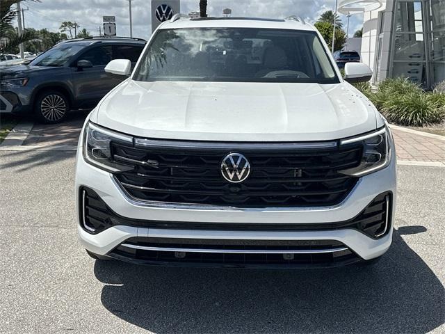 new 2025 Volkswagen Atlas car, priced at $56,356