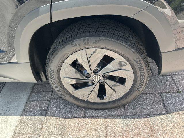 new 2025 Volkswagen Taos car, priced at $27,011