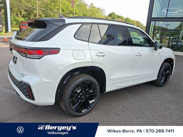 new 2025 Volkswagen Tiguan car, priced at $36,820